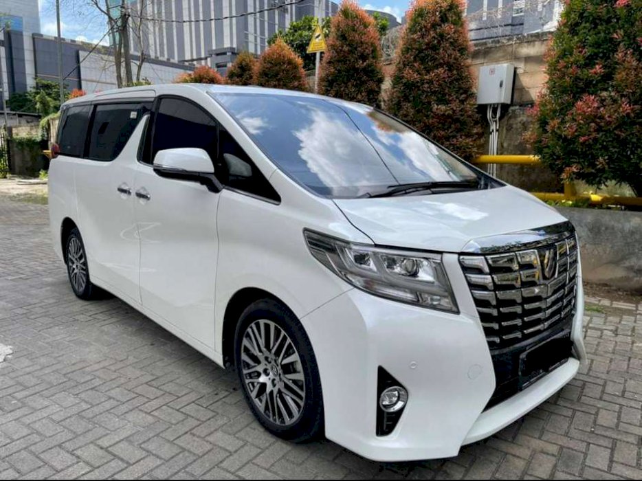 Toyota Alphard 2021 Rowen