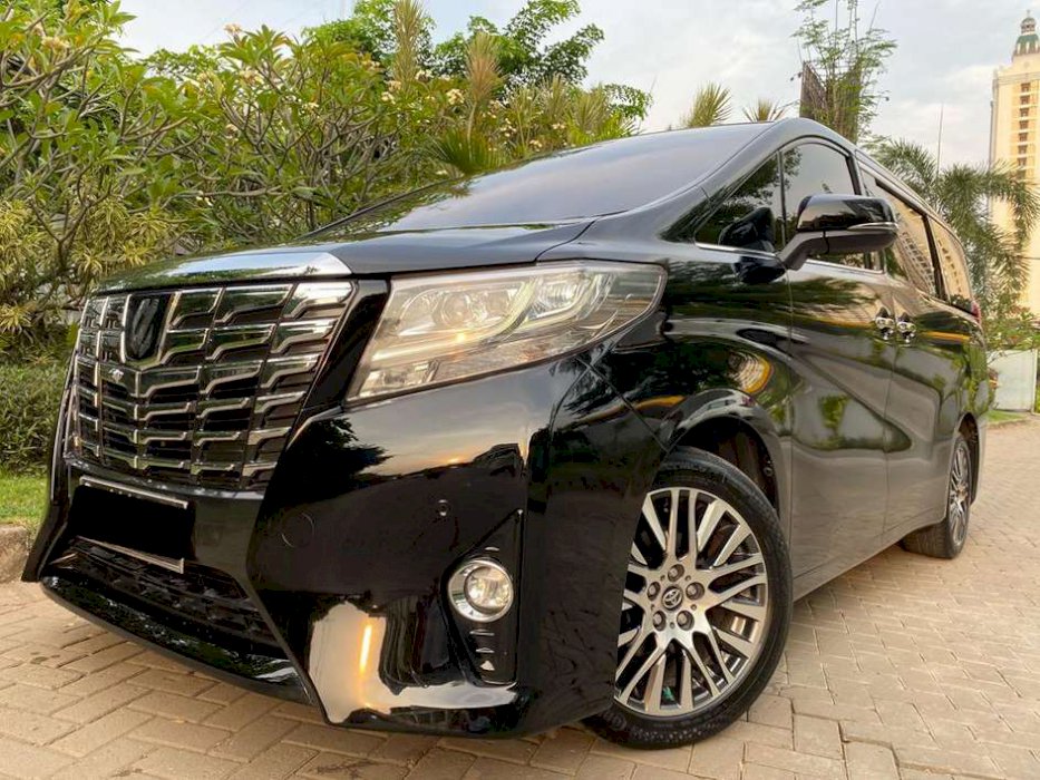 Toyota Alphard 2017 черный. Тойота альфард 2017 черный.