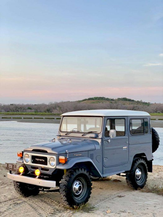 Toyota Land Cruiser 469